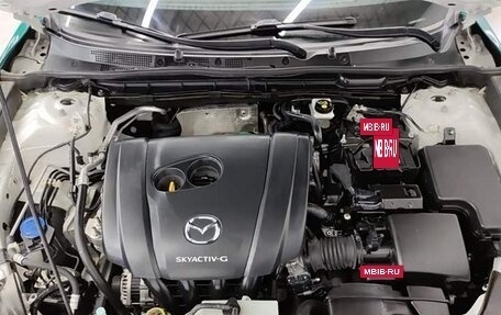 Mazda CX-4, 2021 год, 1 679 000 рублей, 10 фотография