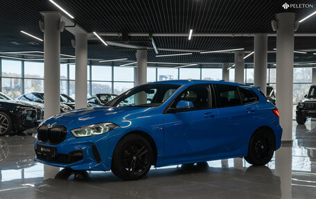 BMW 1 серия, 2019 год, 2 310 000 рублей, 1 фотография