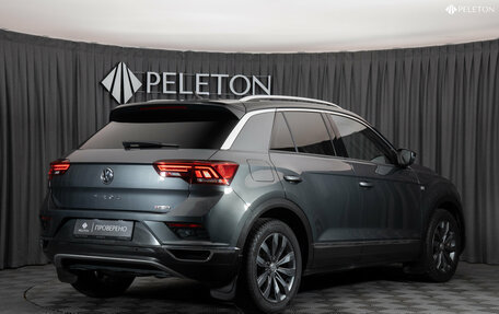 Volkswagen T-Roc I, 2019 год, 2 020 000 рублей, 5 фотография