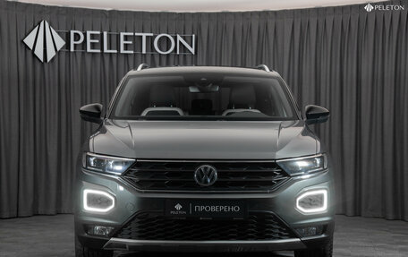 Volkswagen T-Roc I, 2019 год, 2 020 000 рублей, 3 фотография