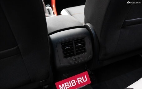 Volkswagen T-Roc I, 2019 год, 2 020 000 рублей, 15 фотография