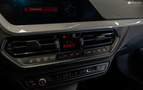 BMW 1 серия, 2019 год, 2 310 000 рублей, 17 фотография