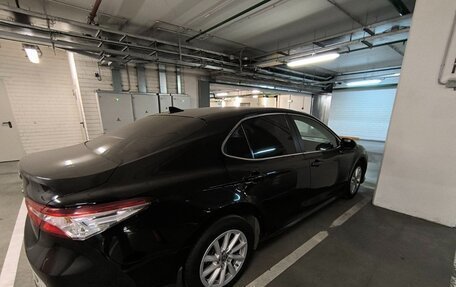 Toyota Camry, 2021 год, 3 217 800 рублей, 4 фотография