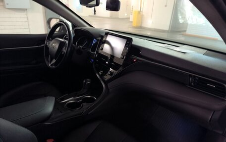 Toyota Camry, 2021 год, 3 217 800 рублей, 11 фотография