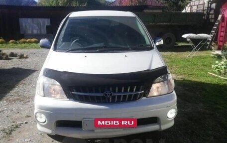 Toyota Nadia, 2000 год, 630 000 рублей, 2 фотография