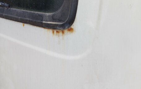 Toyota HiAce H100, 2003 год, 800 000 рублей, 5 фотография