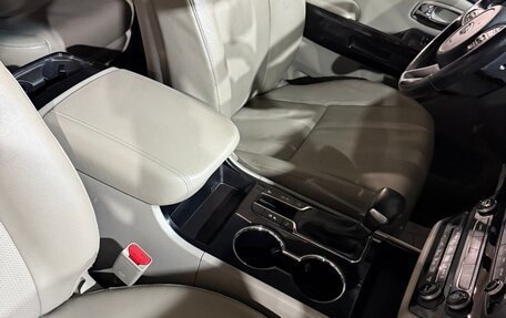 KIA Carnival III, 2018 год, 2 950 000 рублей, 11 фотография