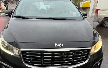 KIA Carnival III, 2018 год, 2 950 000 рублей, 12 фотография