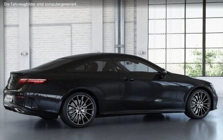 Mercedes-Benz E-Класс, 2023 год, 8 850 000 рублей, 1 фотография