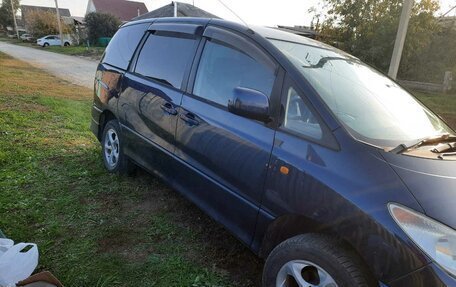 Toyota Estima III рестайлинг -2, 2001 год, 880 000 рублей, 3 фотография