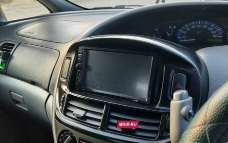 Toyota Estima III рестайлинг -2, 2001 год, 880 000 рублей, 10 фотография