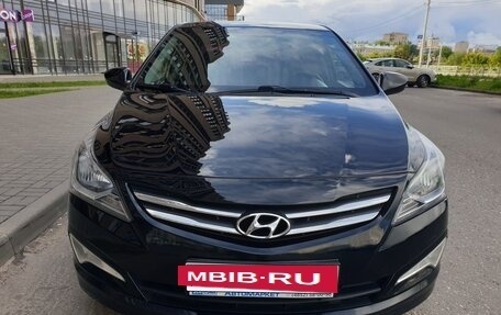 Hyundai Solaris II рестайлинг, 2016 год, 845 000 рублей, 2 фотография