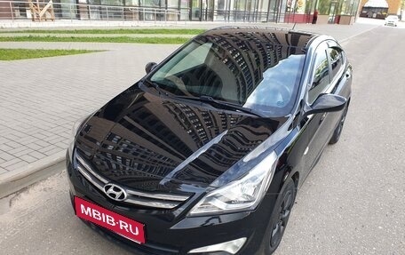 Hyundai Solaris II рестайлинг, 2016 год, 845 000 рублей, 3 фотография