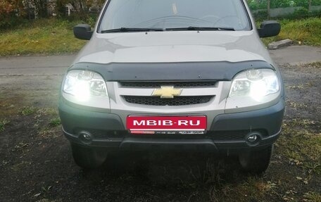 Chevrolet Niva I рестайлинг, 2011 год, 430 000 рублей, 4 фотография