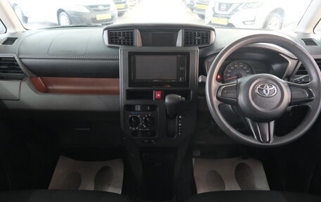 Toyota Roomy I, 2018 год, 1 089 000 рублей, 14 фотография