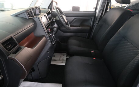 Toyota Roomy I, 2018 год, 1 089 000 рублей, 20 фотография