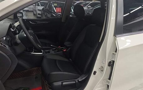 Nissan Tiida, 2022 год, 1 660 000 рублей, 9 фотография