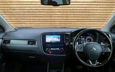 Mitsubishi Outlander III рестайлинг 3, 2013 год, 1 227 000 рублей, 11 фотография