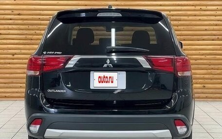 Mitsubishi Outlander III рестайлинг 3, 2013 год, 1 227 000 рублей, 4 фотография