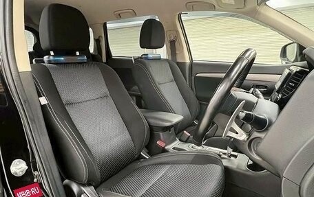 Mitsubishi Outlander III рестайлинг 3, 2013 год, 1 227 000 рублей, 16 фотография