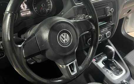 Volkswagen Jetta VI, 2012 год, 1 060 000 рублей, 7 фотография