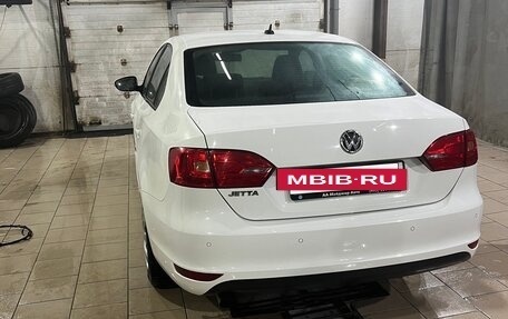 Volkswagen Jetta VI, 2012 год, 1 060 000 рублей, 6 фотография