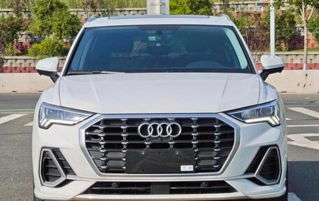 Audi Q3, 2022 год, 1 980 000 рублей, 2 фотография