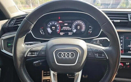 Audi Q3, 2022 год, 1 980 000 рублей, 10 фотография