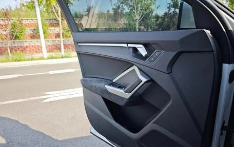 Audi Q3, 2022 год, 1 980 000 рублей, 12 фотография