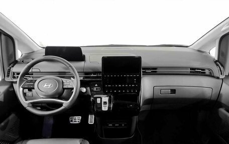 Hyundai Staria, 2025 год, 8 229 000 рублей, 5 фотография