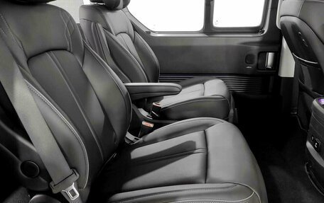 Hyundai Staria, 2025 год, 8 229 000 рублей, 13 фотография