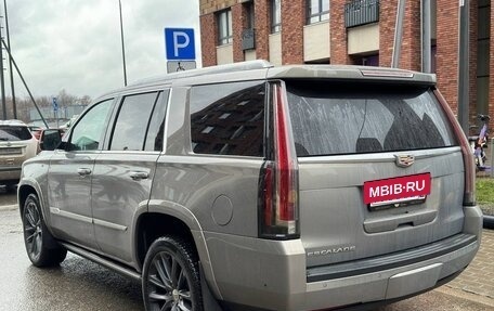 Cadillac Escalade IV, 2019 год, 4 999 000 рублей, 6 фотография