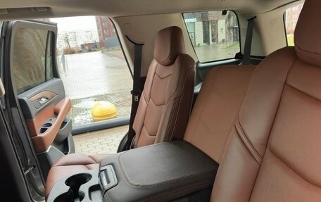 Cadillac Escalade IV, 2019 год, 4 999 000 рублей, 17 фотография