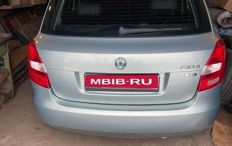 Skoda Fabia II, 2011 год, 550 000 рублей, 1 фотография