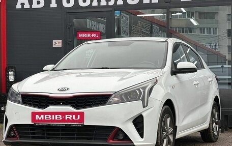 KIA Rio IV, 2020 год, 1 349 000 рублей, 5 фотография