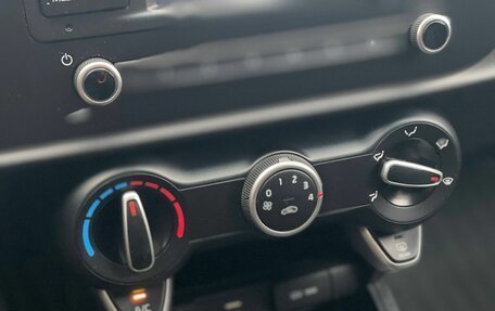 KIA Rio IV, 2021 год, 1 445 000 рублей, 18 фотография