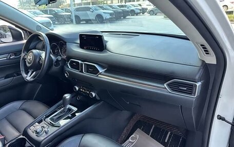 Mazda CX-5 II, 2021 год, 1 940 000 рублей, 17 фотография