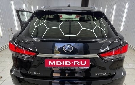 Lexus RX IV рестайлинг, 2020 год, 5 190 000 рублей, 9 фотография