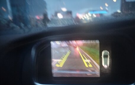 Volvo V40 II рестайлинг, 2017 год, 1 850 000 рублей, 13 фотография