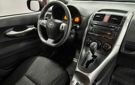 Toyota Auris II, 2011 год, 1 216 000 рублей, 10 фотография