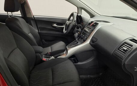 Toyota Auris II, 2011 год, 1 216 000 рублей, 9 фотография