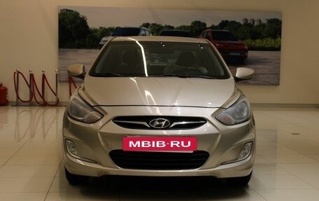 Hyundai Solaris II рестайлинг, 2011 год, 680 000 рублей, 2 фотография