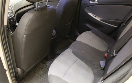 Hyundai Solaris II рестайлинг, 2011 год, 680 000 рублей, 16 фотография