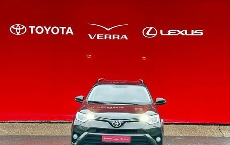 Toyota RAV4, 2016 год, 2 100 000 рублей, 2 фотография