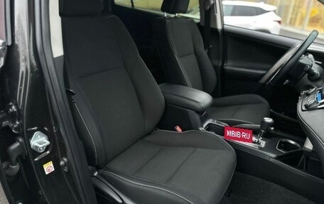 Toyota RAV4, 2016 год, 2 100 000 рублей, 9 фотография