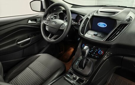 Ford Kuga III, 2017 год, 1 950 000 рублей, 10 фотография