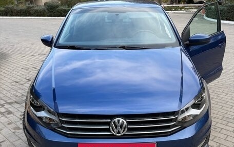 Volkswagen Polo VI (EU Market), 2018 год, 700 000 рублей, 3 фотография