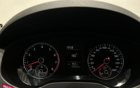 Volkswagen Jetta VI, 2014 год, 999 000 рублей, 21 фотография