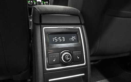 Skoda Superb III рестайлинг, 2014 год, 1 395 000 рублей, 21 фотография