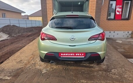 Opel Astra J, 2011 год, 620 000 рублей, 3 фотография